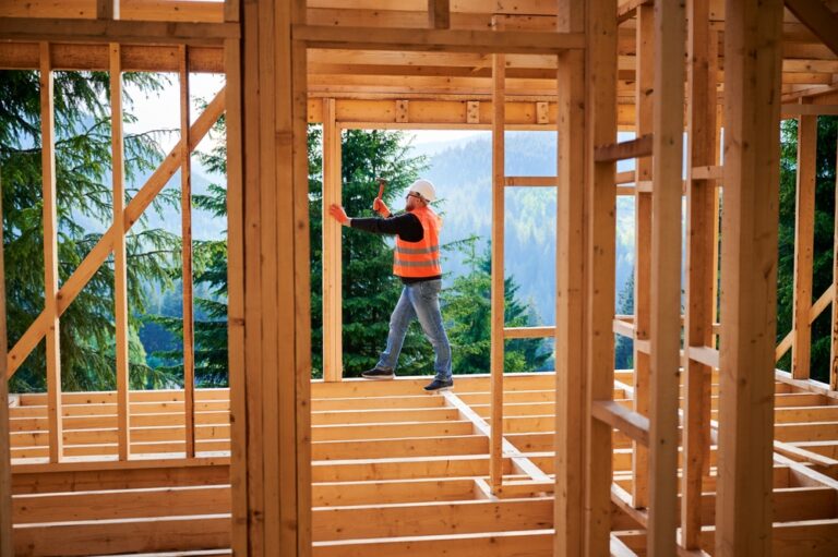 Home builder confidence index remains low in April