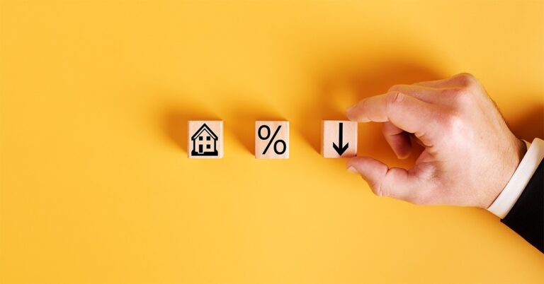 Both the 30-year and 15-year fixed mortgage rates barely budged during the week ending June 12, according to Freddie Mac.