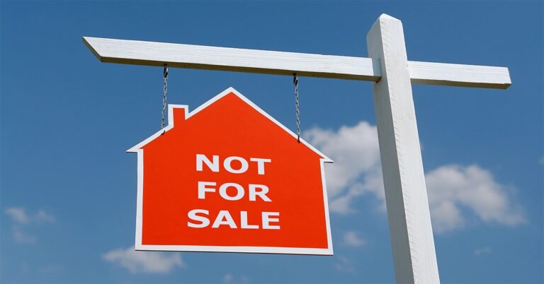 Attom reports historically long homeownership tenure during the third quarter of 2025.