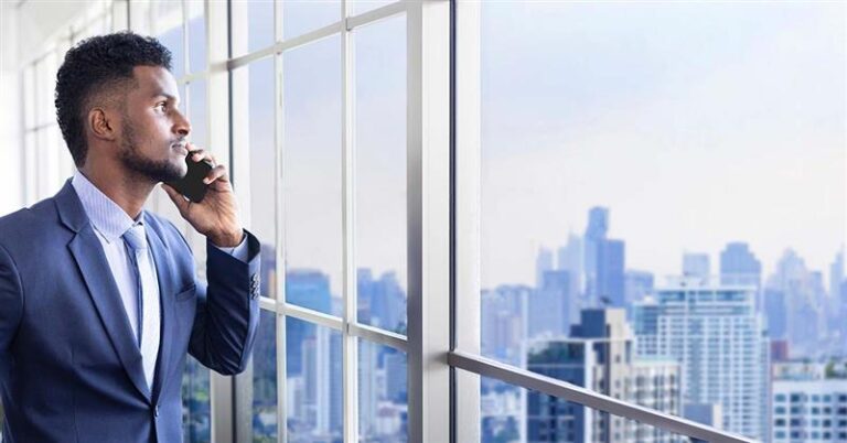 Trump signs executive order to block large investors from single-family home market.