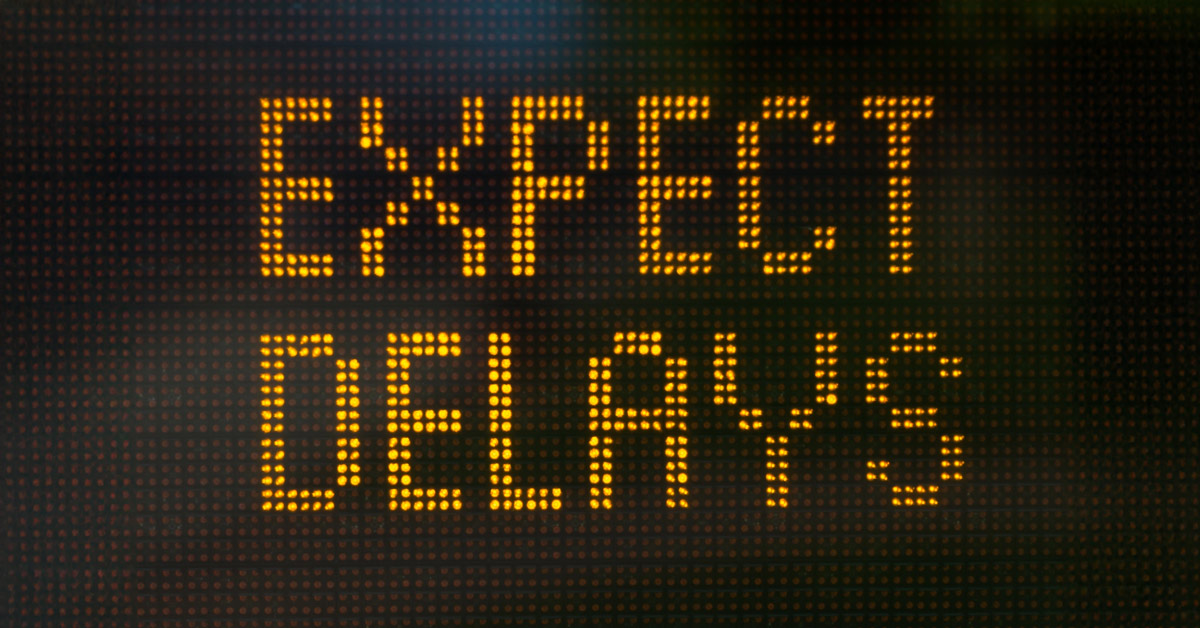 Stagnant mortgage rates threaten purchase demand as buyers hit pause