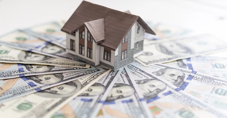 Most U.S. metros maintain record housing wealth despite regional cooling.