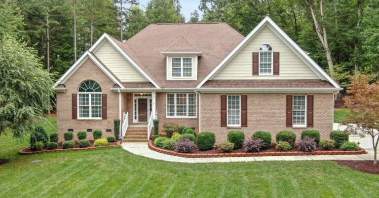 Fitch flags mounting non-QM delinquencies in its first-quarter 2026 report.