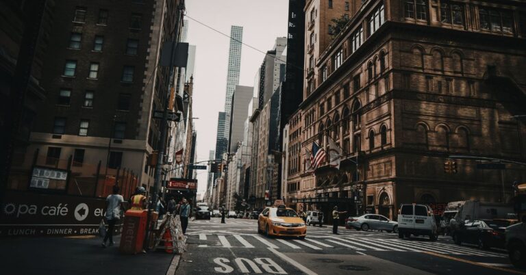 Job openings outperform, hiring stalls in January