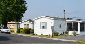 Mobile home prices drop 5.7%, offering a fast-track to homeownership