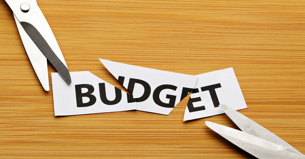 ServiceLink report reveals homebuyer concerns in 2026 housing market.