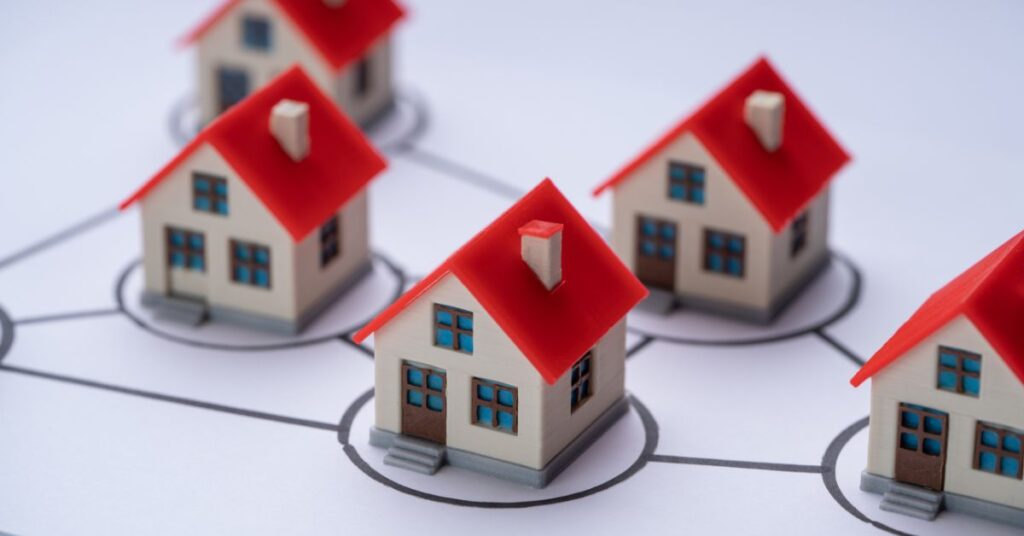 Mortgaged home equity levels 'relatively strong' as seriously underwater rates rise