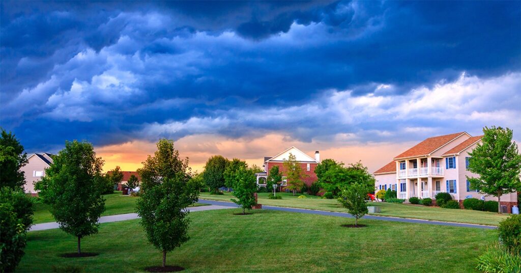 Mortgage rates climb to 6.37% for the week ending May 7 as rising loan sizes and falling applications highlight ongoing affordability pressures.