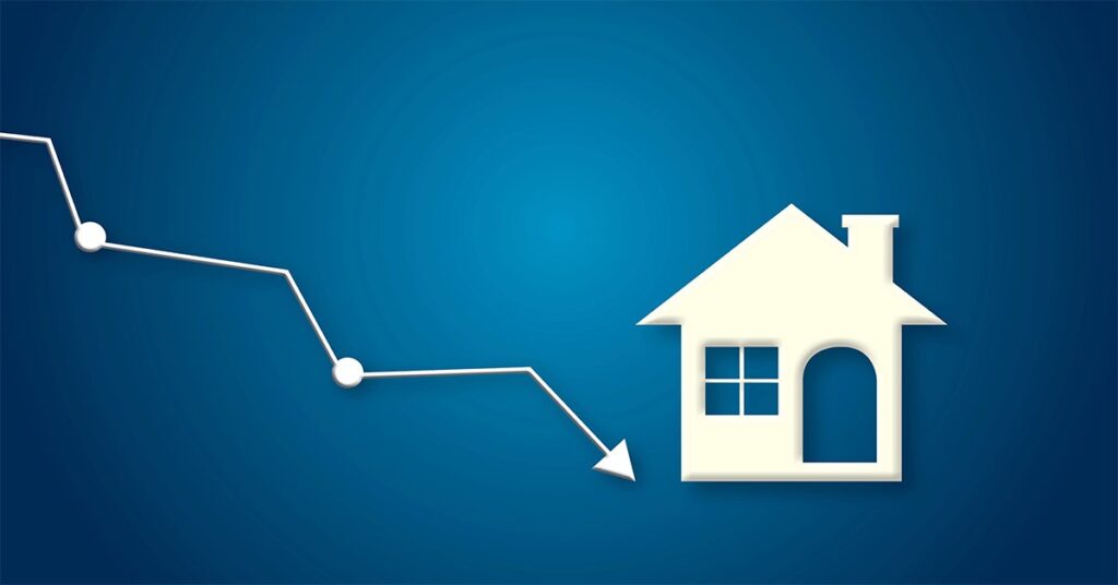 U.S. home prices decline nationally in April, per FHFA data.