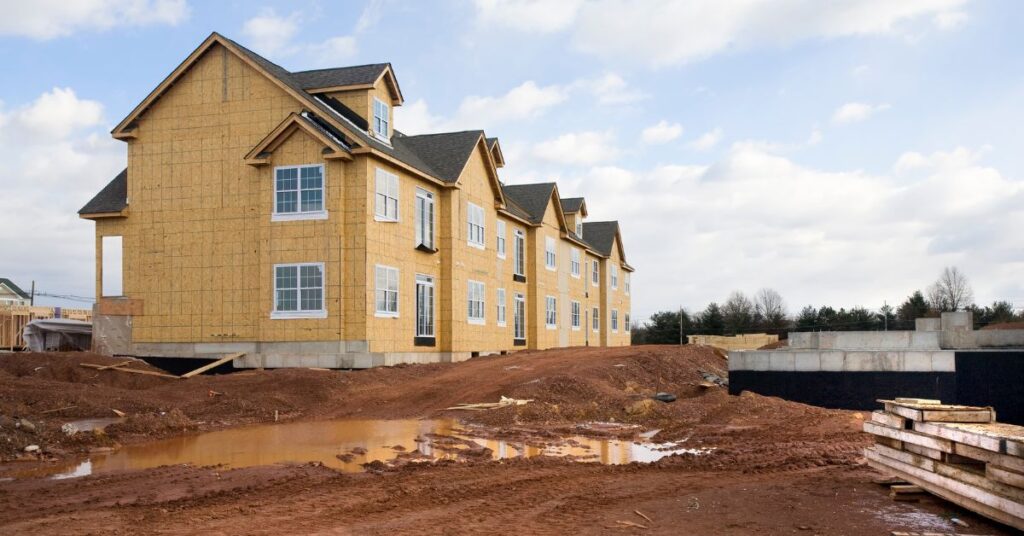 Builder incentives resuscitate new-home sales in June