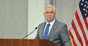 Fed’s Christopher Waller signals support for reduced forward guidance.