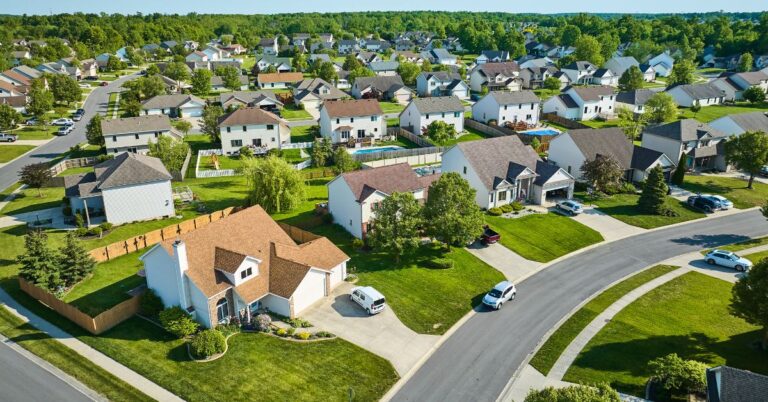 Housing equity remains powerful buffer for mortgaged homeowners
