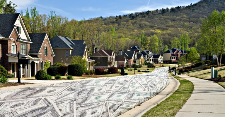 Anti-redlining law plays outsized role in affordable housing finance, new study finds.