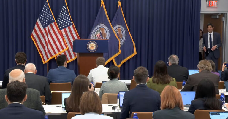 Warsh defends rate pause at post-FOMC presser