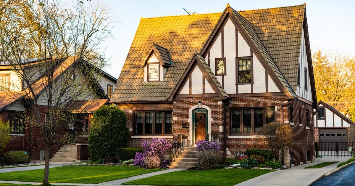 HOUSE Two-story brick house in suburbs