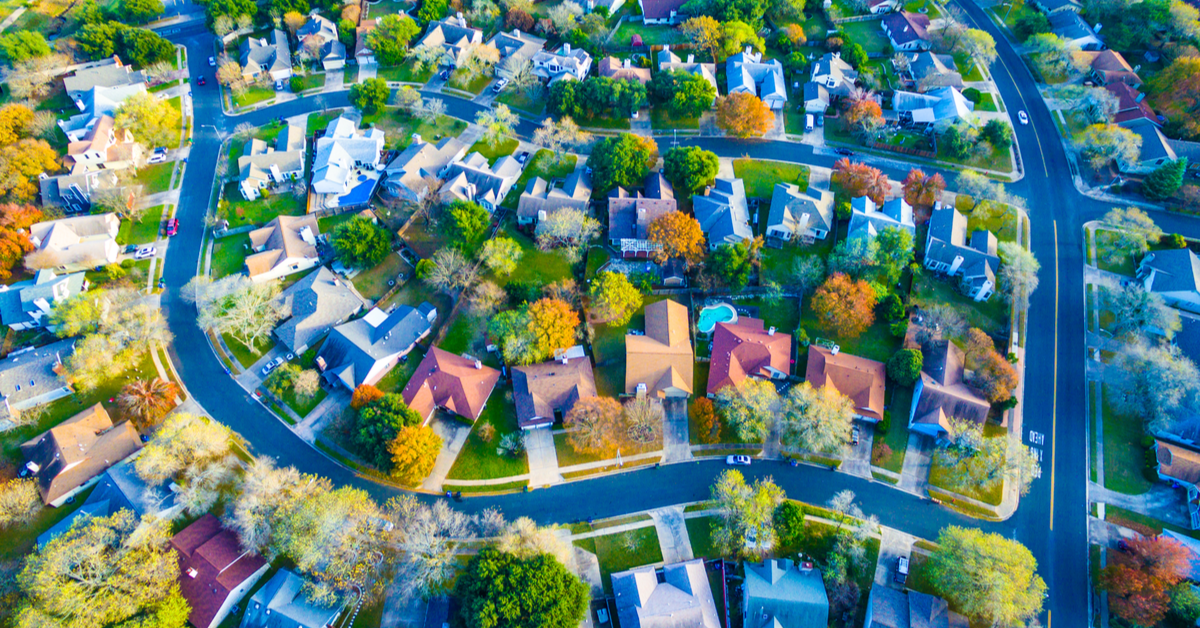 HOUSE Aerial view of neighborhood houses